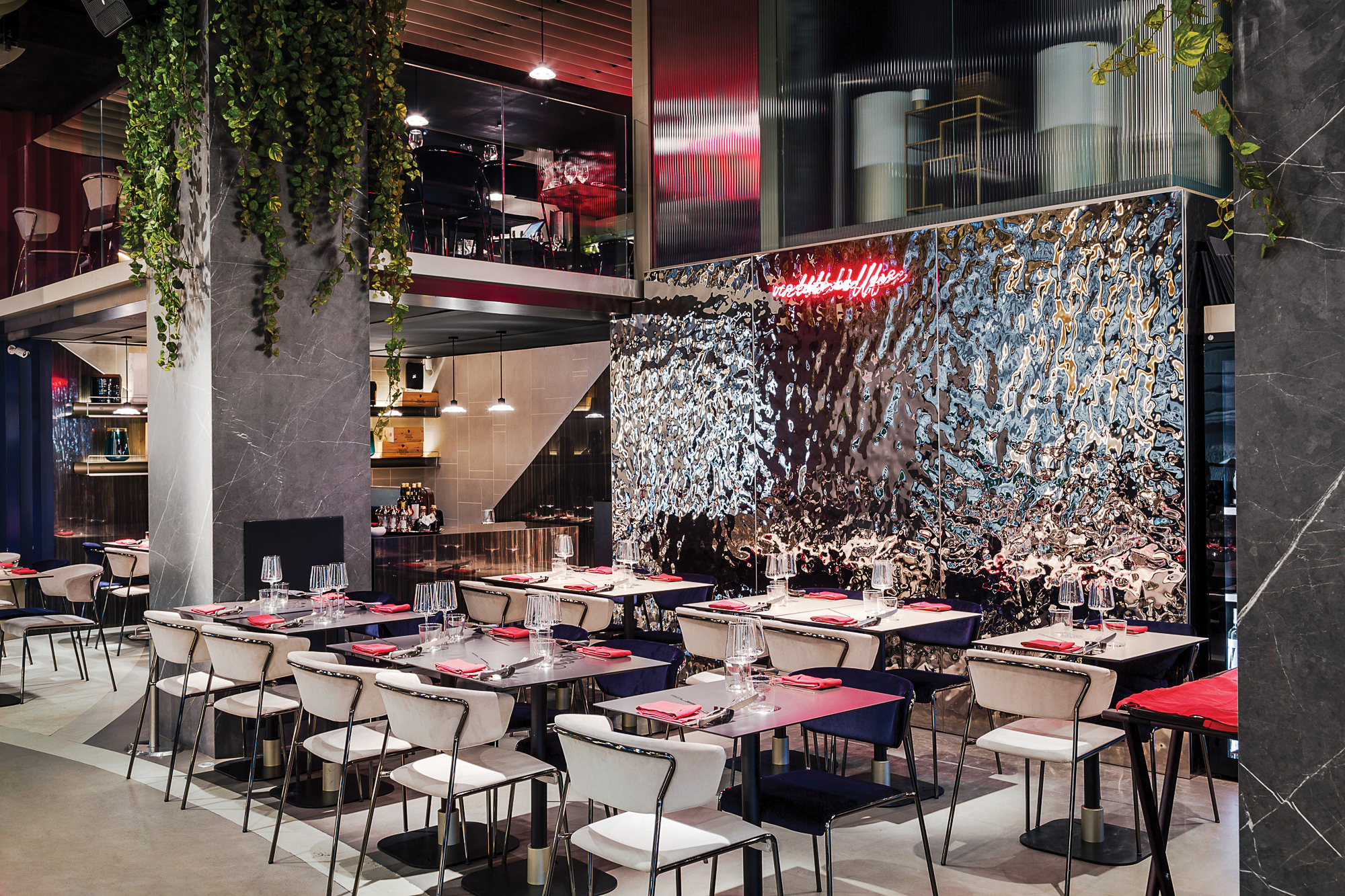 N+M Design Studio: Nato per stupire